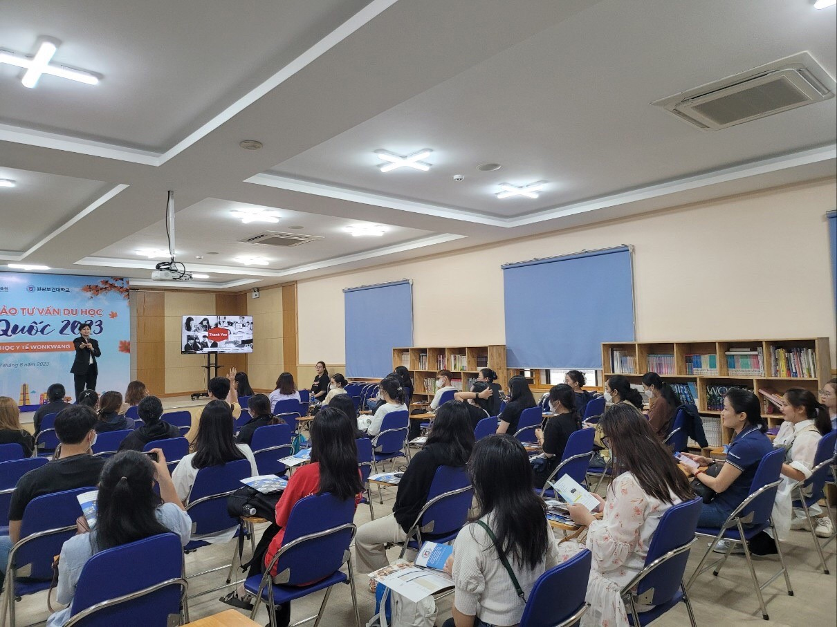 원광보건대학교, 호치민시한국교육원과 함께하는 유학 설명회 개최 대표이미지