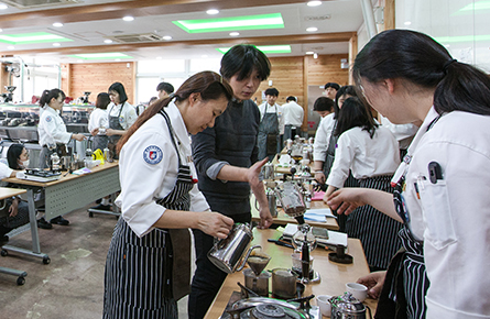 외식조리과 학생활동 사진-9